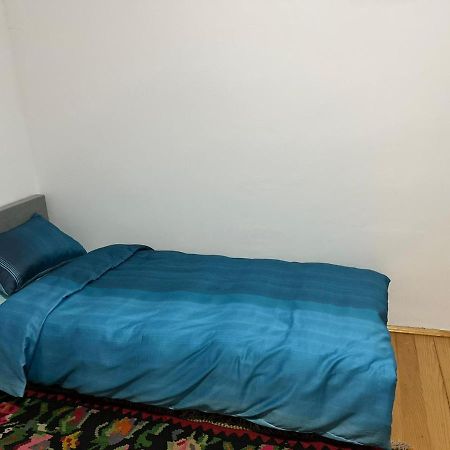 Almira Mujcic Apartment Сараево Екстериор снимка