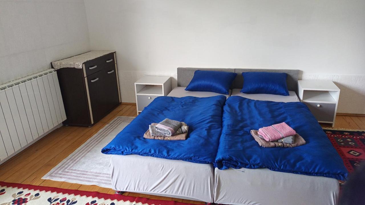 Almira Mujcic Apartment Сараево Екстериор снимка