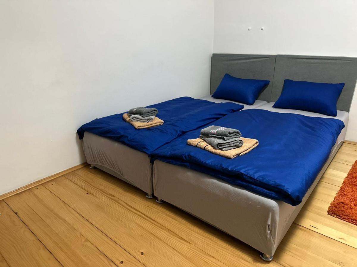 Almira Mujcic Apartment Сараево Екстериор снимка