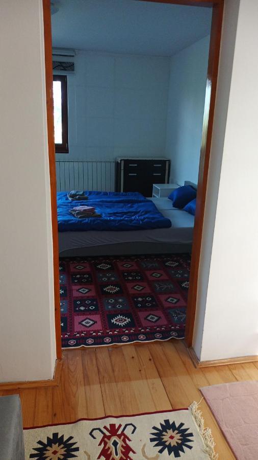 Almira Mujcic Apartment Сараево Екстериор снимка